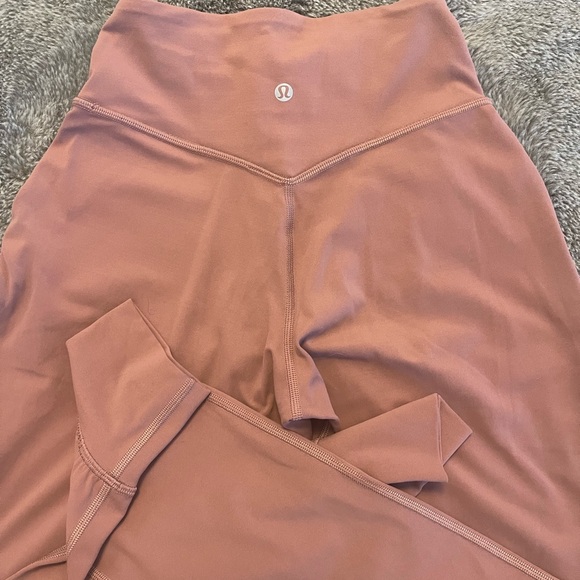 Size 2 lululemon Lounge Pant - Picture 3 of 4